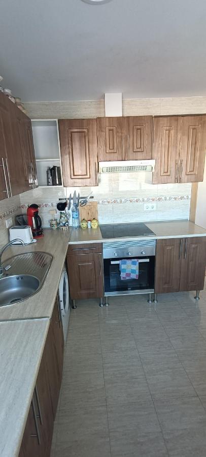 Gran Apartamento Cerca Del Mar Y Castillo دينايا المظهر الخارجي الصورة